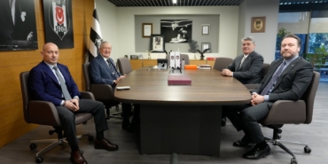 Rahmi Koç’tan Beşiktaş’a Ziyaret ve Destek