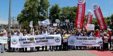 Emekliler Kadıköy’de İnsanca Yaşam İçin Seslendi