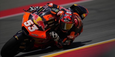 Deniz Öncü Moto2’de Tarihi Zafer Kazandı!