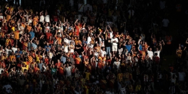 Tribünde Tekme Atan Taraftar Tutuklandı!