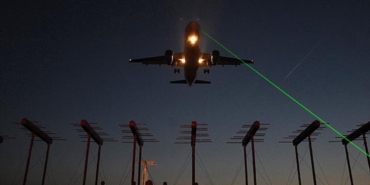 Sabiha Gökçen’de Uçağa Lazer Tutulması Olayı!