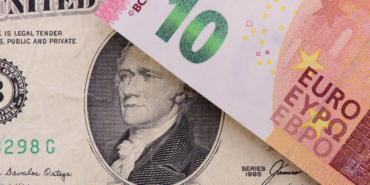 Dövizde Hafta Başında Dolar ve Euro Fiyatları