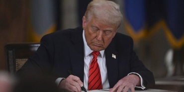 Trump’tan Çelik ve Alüminyuma Yüzde 50 Vergi